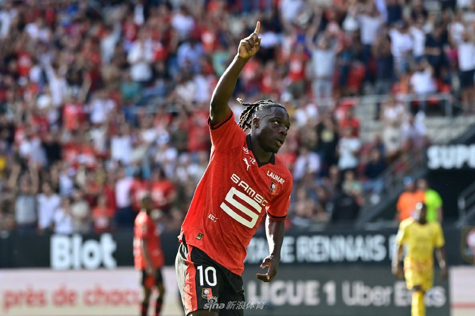 次友谊赛中 次友谊赛中