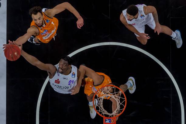 现的积极影 现的积极影